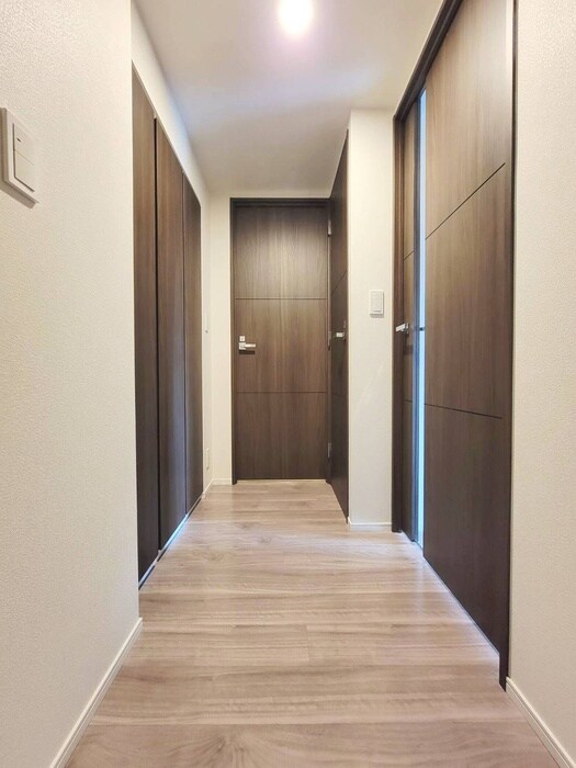 物件内観写真15　(廊下)