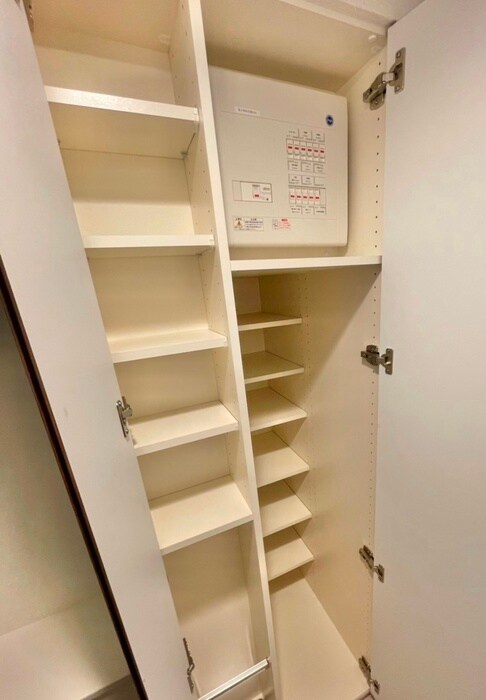 物件内観写真16　(靴箱)