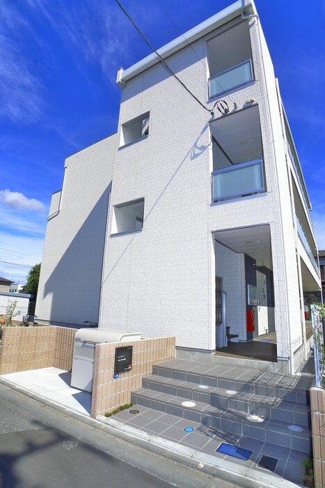 物件外観写真1　(外観写真)