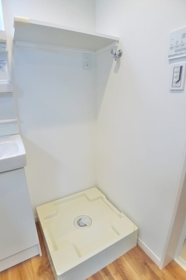 洗濯機置場