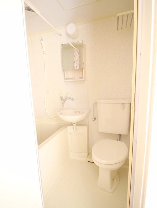 物件内観写真14　(トイレ)