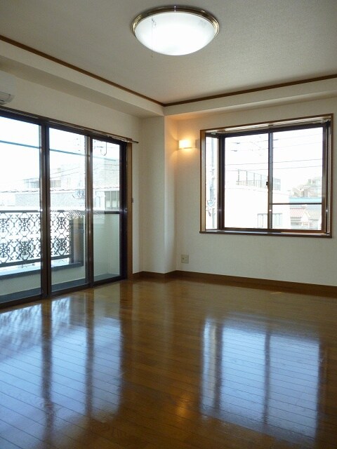 物件内観写真5　(居室)