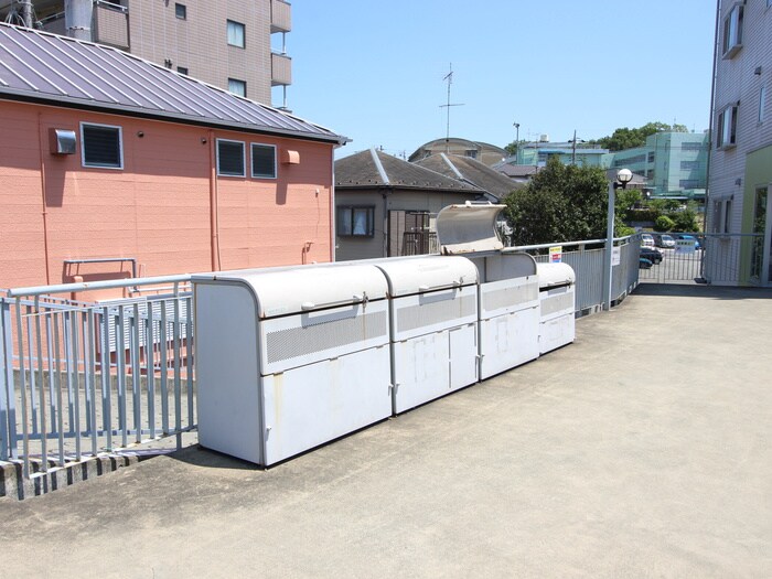 物件外観写真6　(建物設備)