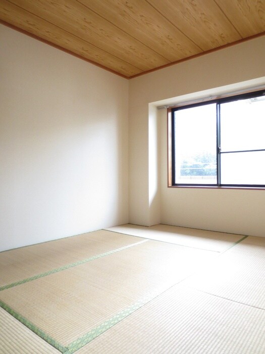 物件内観写真15　(居室)