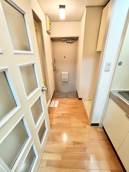 物件内観写真17　(廊下)