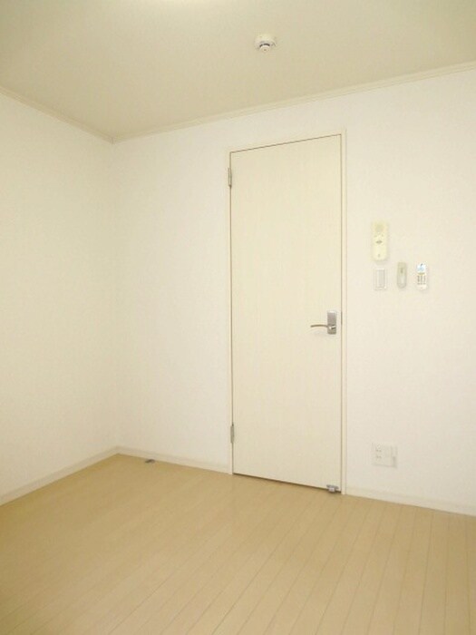 物件内観写真6　(居室)