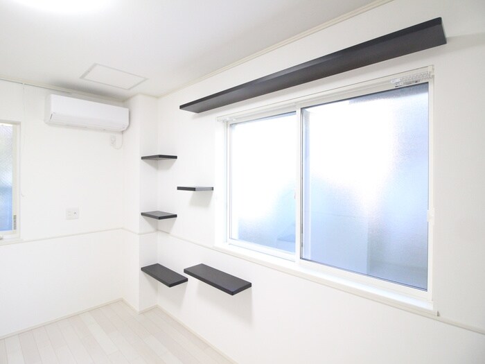 物件内観写真11　(居室)