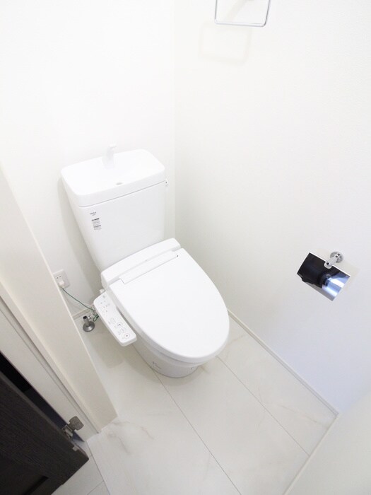 物件内観写真17　(トイレ)