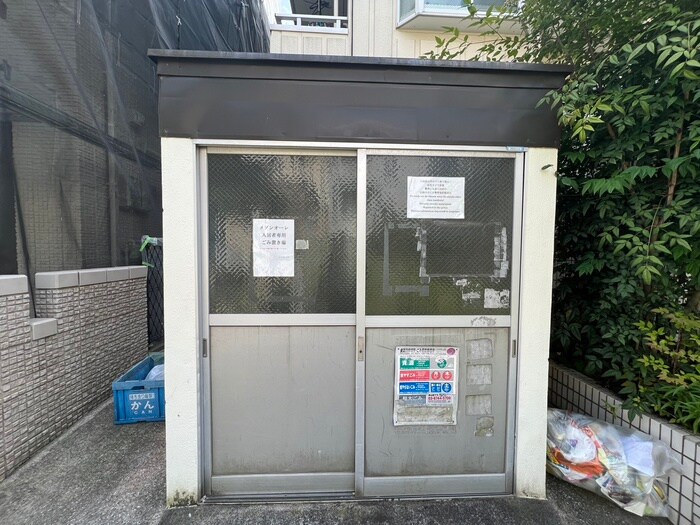 物件外観写真4　(建物設備)