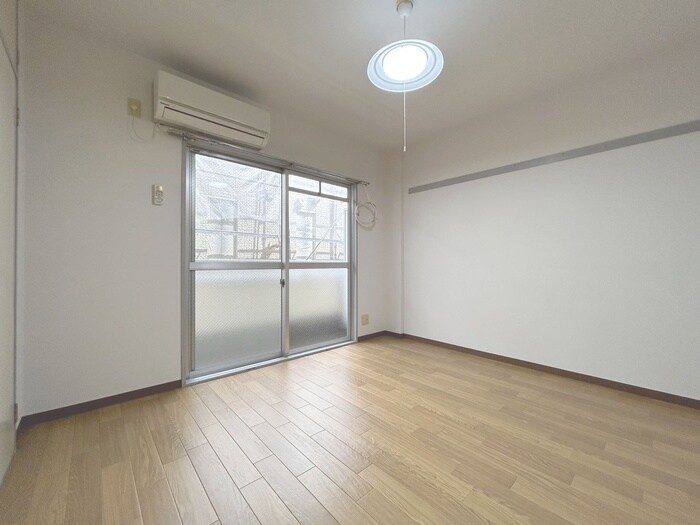 物件内観写真10　(内観写真)