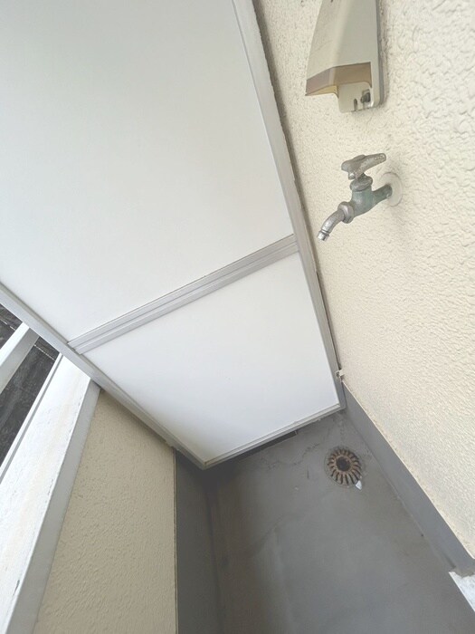 物件内観写真17　(洗濯機置場)