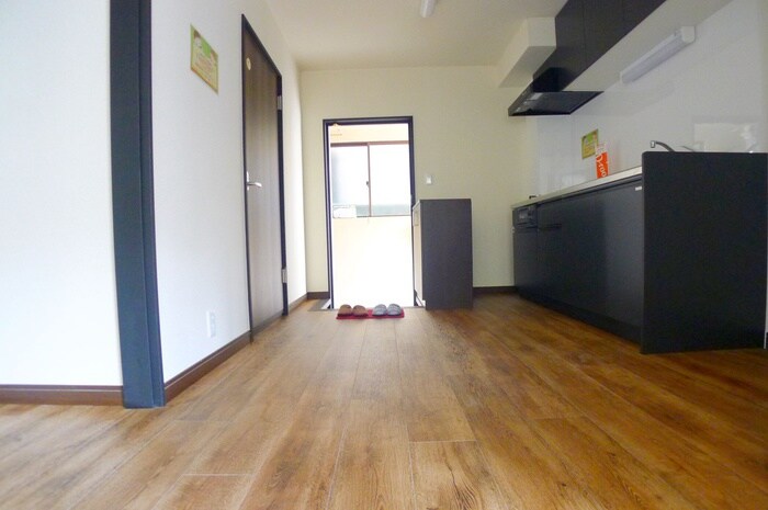 物件内観写真8　(居室)