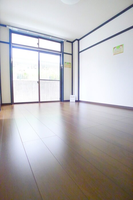 物件内観写真11　(居室)