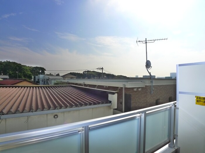 物件内観写真12　(室内からの展望)