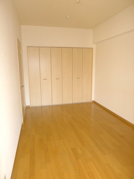 物件内観写真6　(居室)