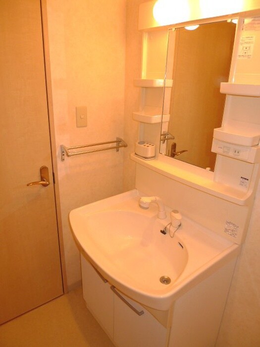 物件内観写真15　(洗面)