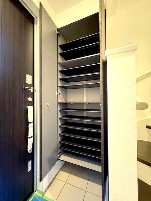 物件内観写真21　(靴箱)