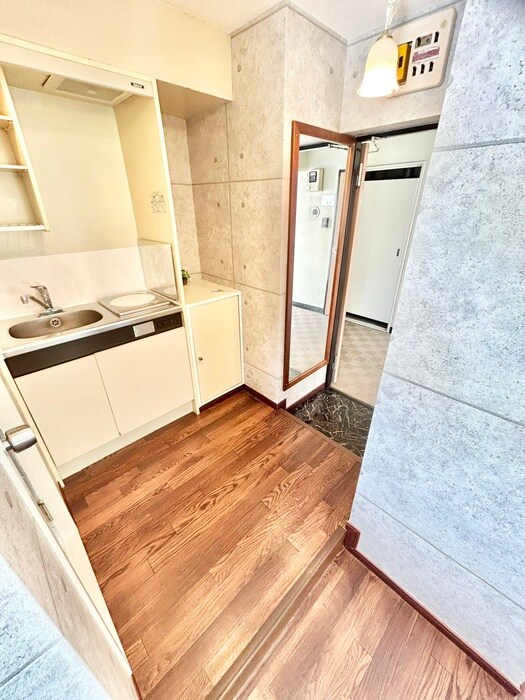 物件内観写真7　(靴箱)