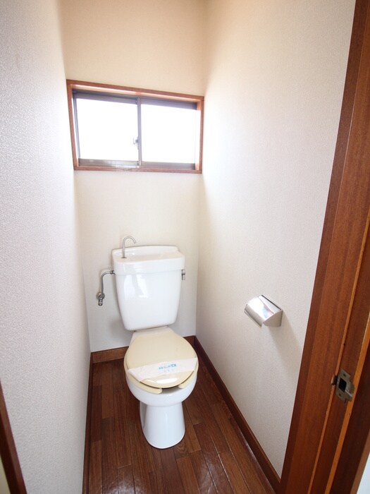 物件内観写真15　(トイレ)