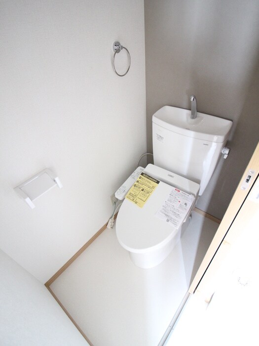 物件内観写真11　(トイレ)