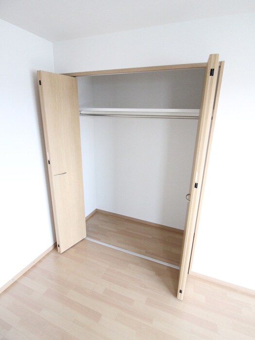 物件内観写真13　(収納)