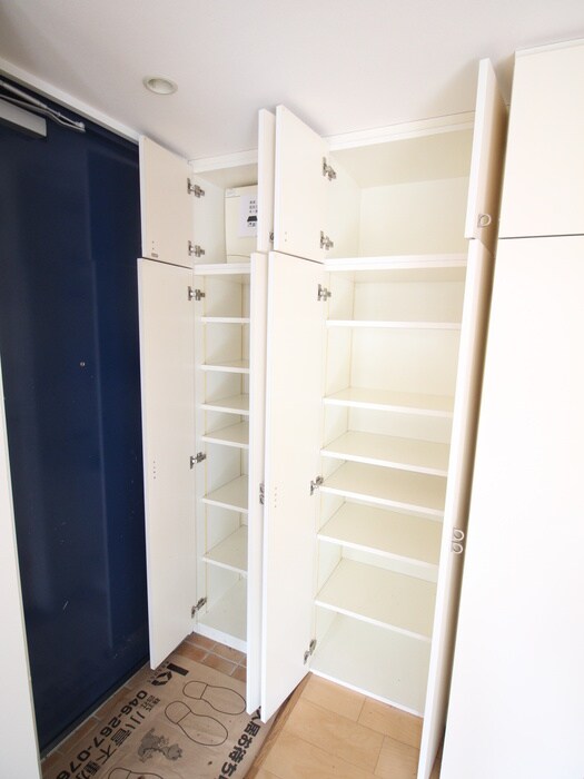 物件内観写真20　(収納)