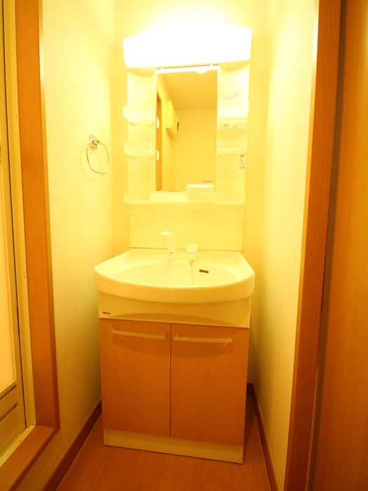 物件内観写真9　(洗面)