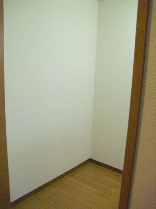 物件内観写真19　(収納)