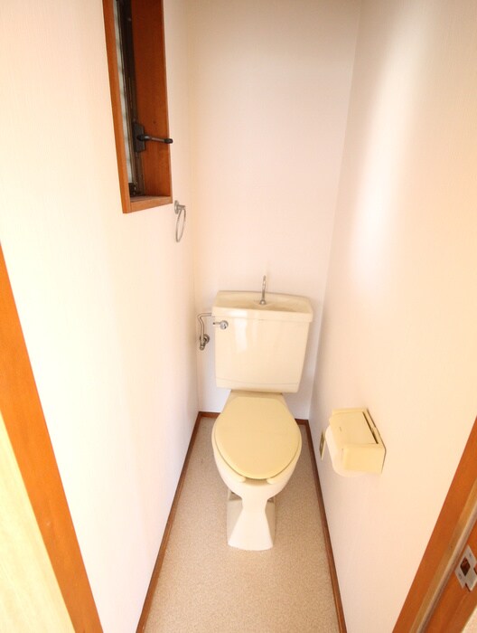 物件内観写真16　(トイレ)