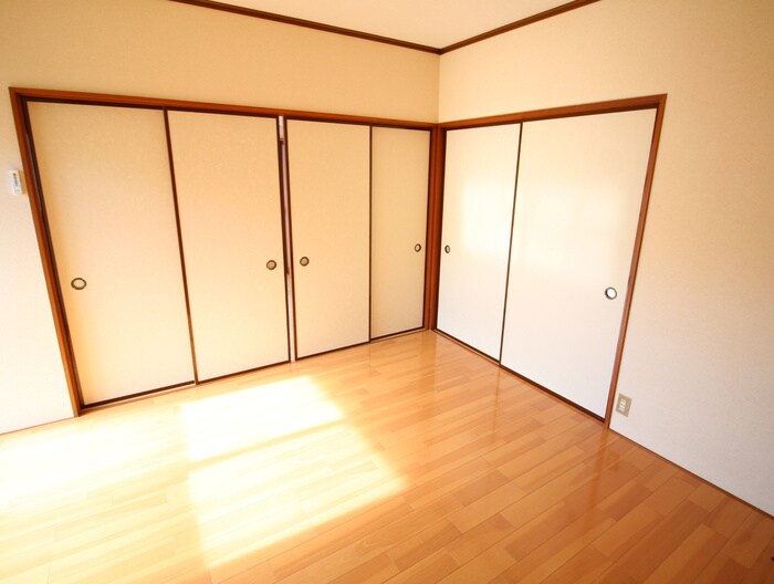 物件内観写真19　(居室)