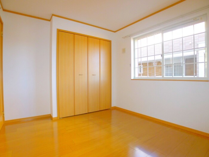 物件内観写真12　(室内からの展望)