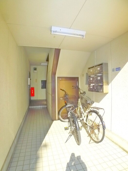 物件外観写真6　(建物設備)
