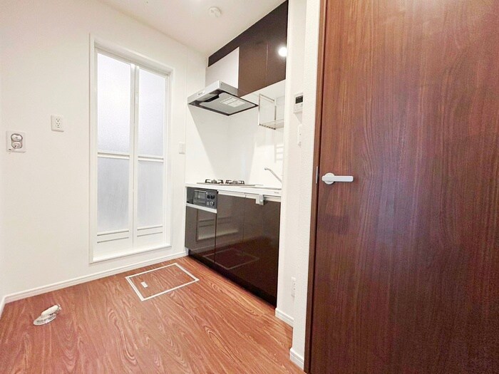 物件内観写真10　(廊下)