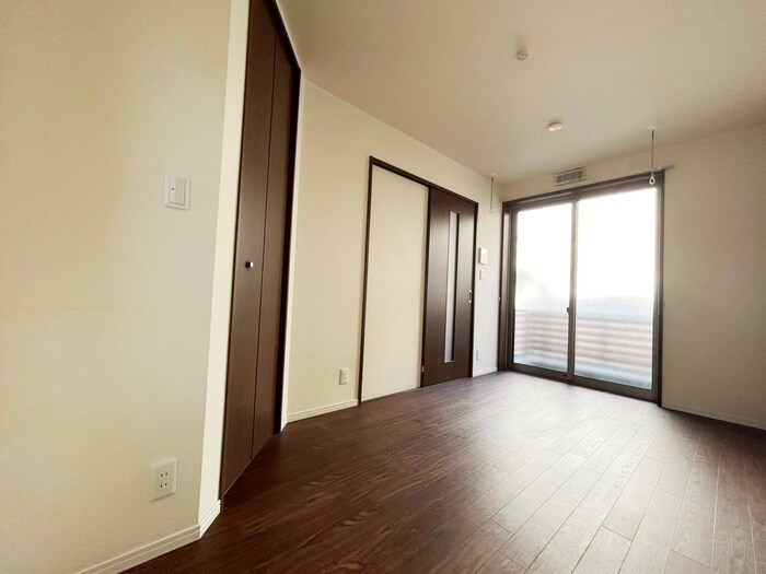 物件内観写真19　(居室)