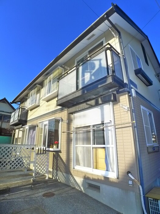 物件外観写真2　(駐車場)