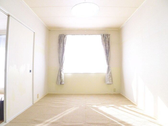 サ ン ハ イ ムの居室