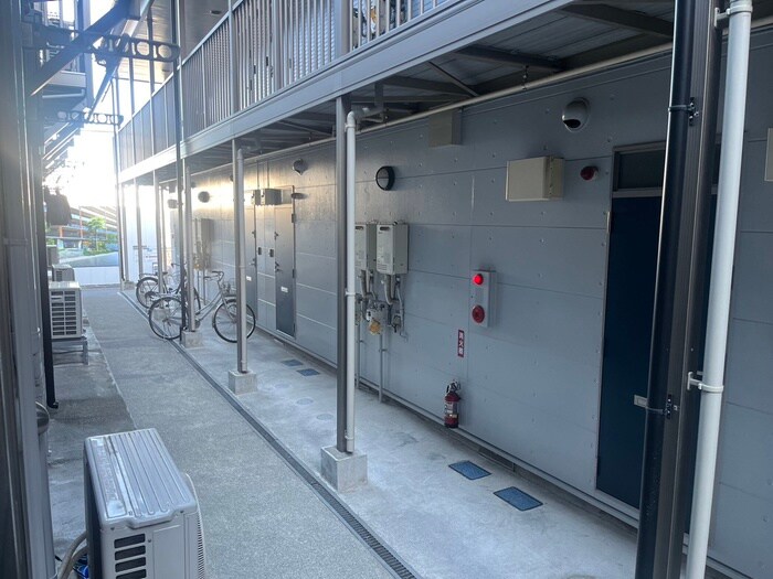 物件内観写真15　(室内からの展望)