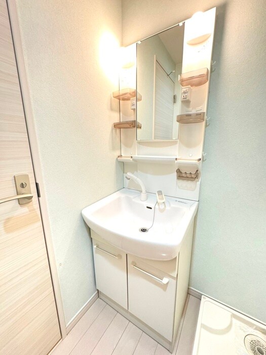 物件内観写真10　(洗面)