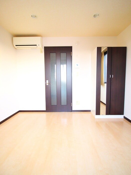 物件内観写真17　(内観写真)