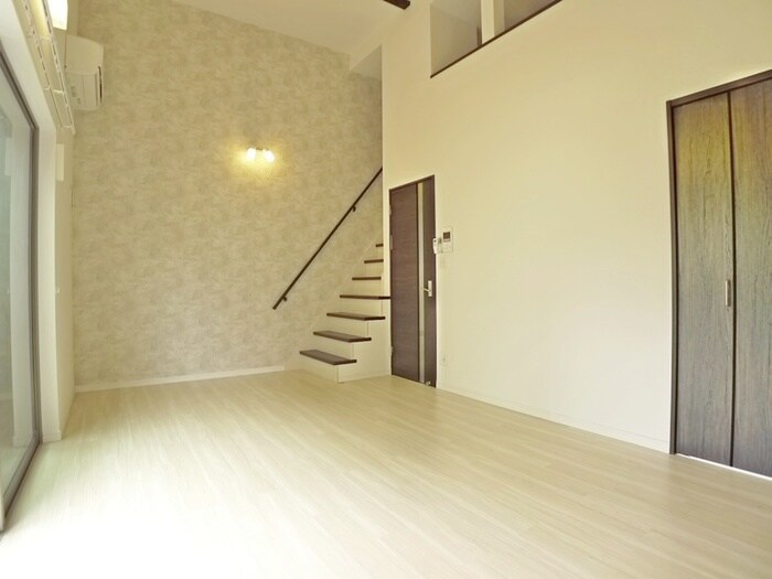 物件内観写真9　(居室)