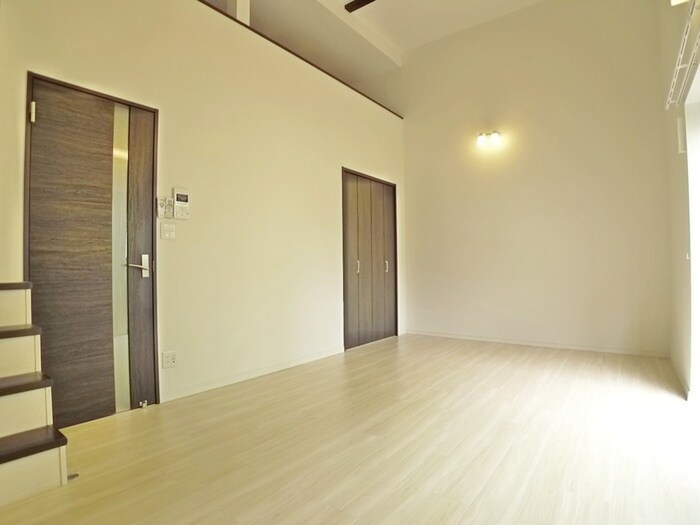 物件内観写真10　(居室)