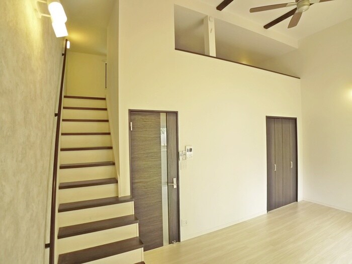 物件内観写真19　(居室)