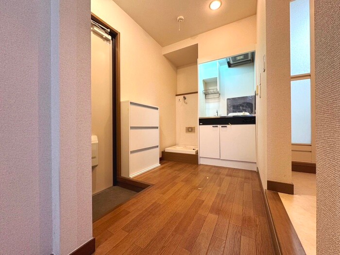 物件内観写真17　(廊下)