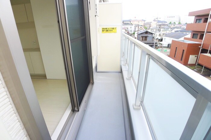 物件内観写真4　(ベランダ・バルコニー)