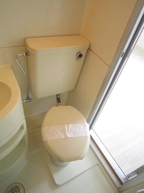 物件内観写真13　(トイレ)