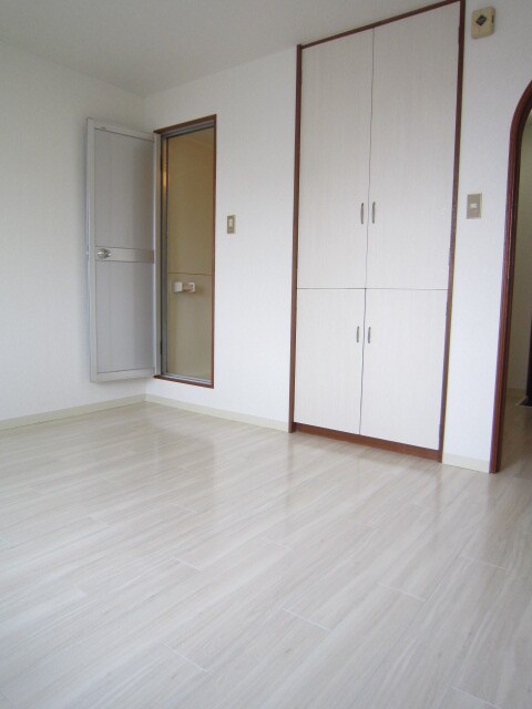 物件内観写真15　(居室)