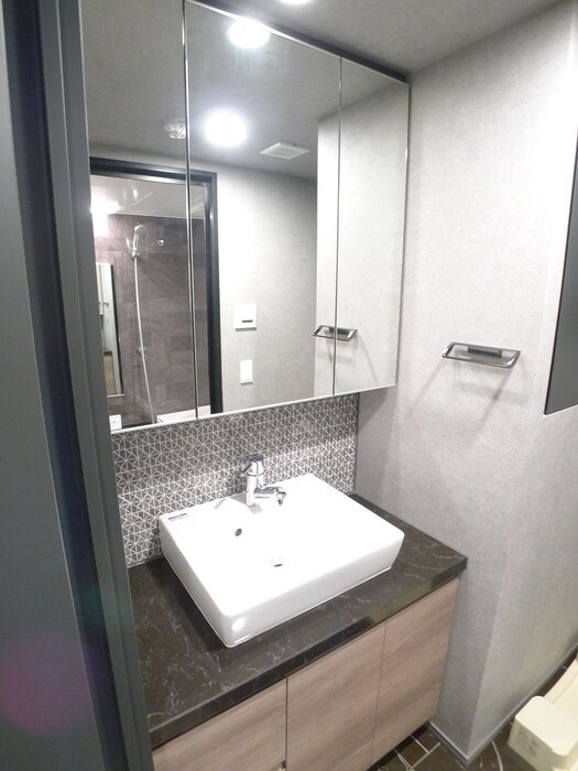 物件内観写真10　(洗面)