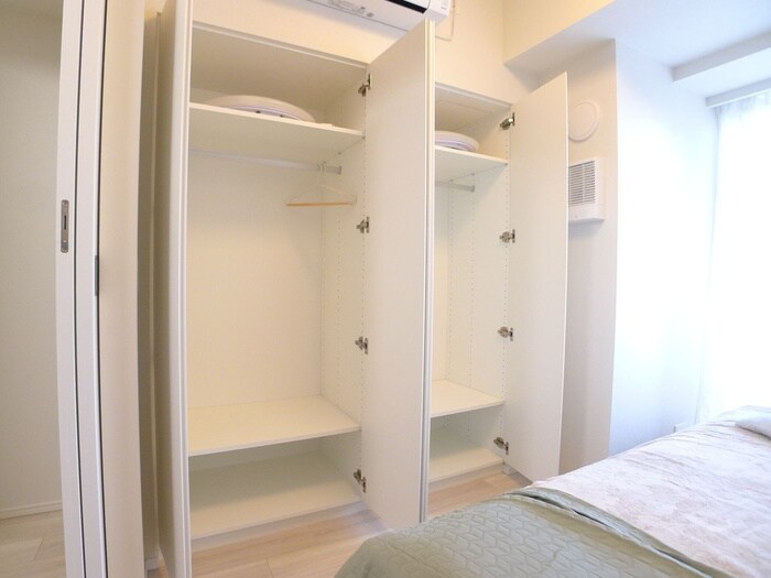 物件内観写真14　(収納)