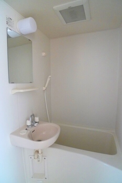 物件内観写真13　(バス／シャワールーム等)