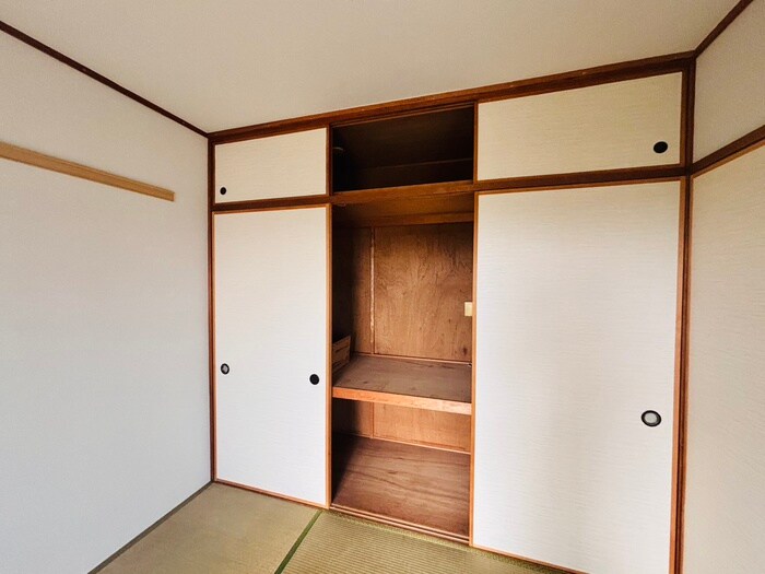 物件内観写真15　(収納)